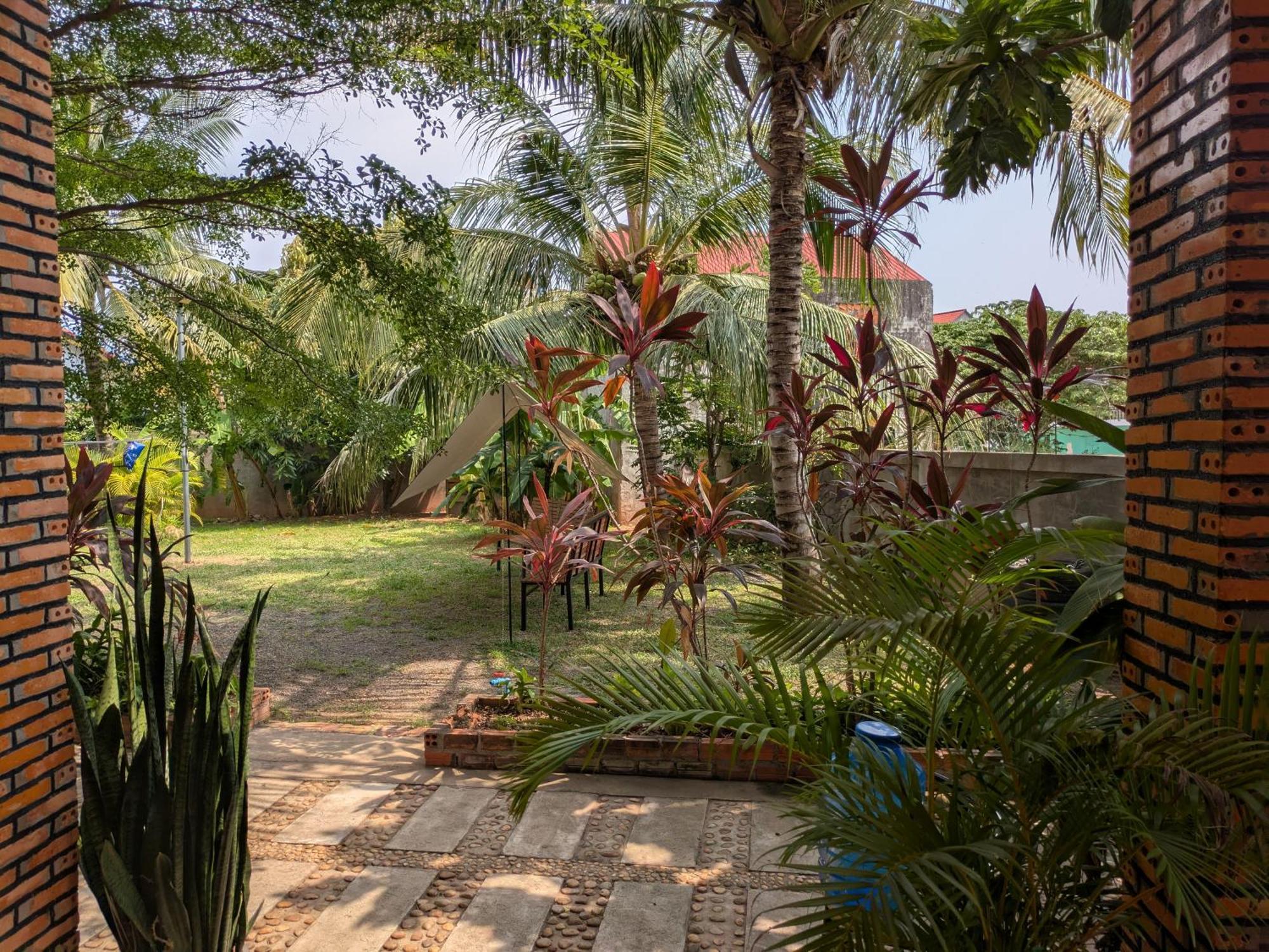 Coconut Lodge Kampot Eksteriør billede